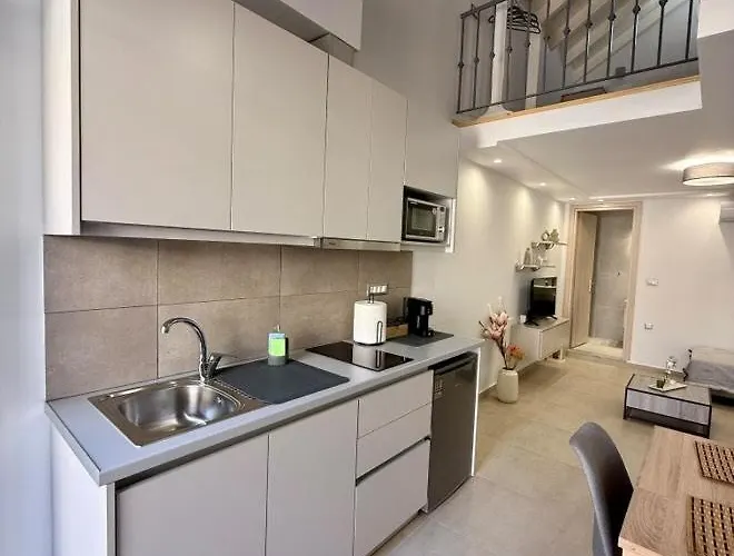 Tatil Evi Charistella